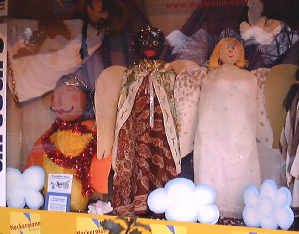 Engel sind international... Engel sind international...